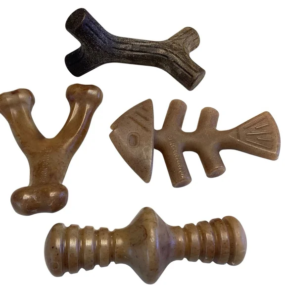 Benebone Dog Chew Toys Set Of 4 Bacon Flavor Small Dogs Durable New In Box - Picture 3 of 4